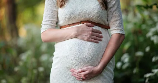 What Dental Issues Can Women Face during Pregnancy? What Dental Issues Can Women Face during Pregnancy?
